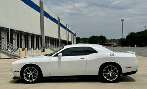 Prezzo basso, Dodge Challenger GT del 2022, auto usata in vendita. - Product Image 4