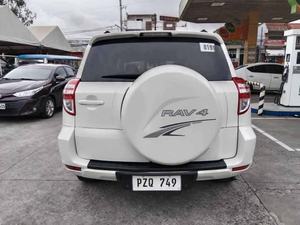 Toyota RAV4 2.0L Diésel 2011, SUV Usado de 5 Puertas, Transmisión Automática, Color Oscuro, Envío Gratuito a Todo el Mundo para Compradores Nuevos - Product Image 6