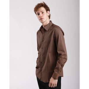 Camisa de Hombre Entallada de Algodón de Alta Calidad, Casual, Transpirable, de Manga Larga, con Estampado de Fantasía, Color Camel, Corte Entallado - Product Image 4