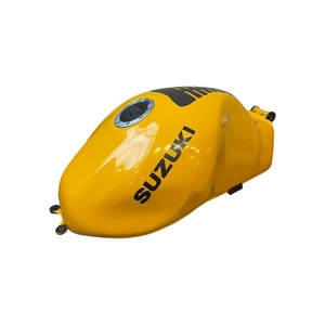 Serbatoio Carburante Giallo di Alta Qualità per Suzuki SV650, Nuovo Serbatoio in Plastica con Rubinetto Originale in Acciaio - Product Image 6