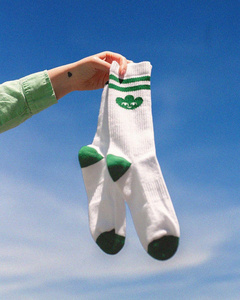 Calcetines Antideslizantes de Algodón Suave, Ajuste Cómodo, Detalle de Lazo Bonito, Transpirables, Cómodos para Uso Diario, Yoga, Pilates, Estilo Moderno y Minimalista - Product Image 6