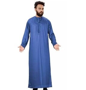 Hombres Jubbah Thobe Suministro directo de fábrica Precio al por mayor Ropa islámica Bordado marroquí Thobe para la venta - Product Image 1
