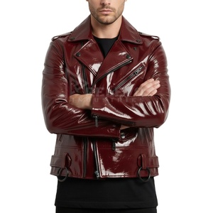 Nouvelle veste de moto pour homme en cuir verni rouge cerise brillant avec col montant et logo frontal, style streetwear hivernal, veste de motard - Product Image 1