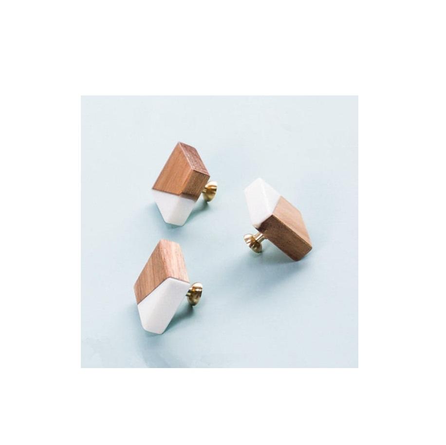 สีที่กำหนดเอง