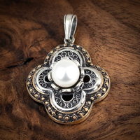 Pendentif trèfle vintage Constantine en argent sterling 925 et bronze avec perle d'eau douce |   Bijoux turcs faits à la main