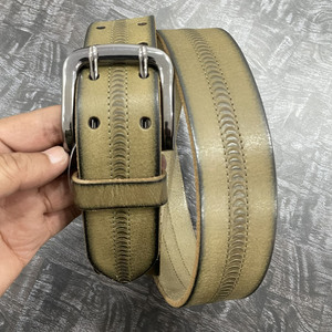 Cinturón de Cuero Nobuck Desgastado para Hombre al por Mayor, Textura Repujada, Hebilla de Doble Punta, Estilo Casual, Piel de Vaca - Product Image 2