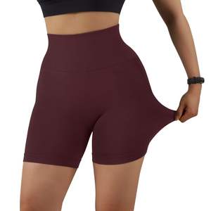 Venta al por mayor transpirable Mujer gimnasio entrenamiento ropa deportiva patrón sólido Yoga y correr ciclismo pantalones cortos de cintura alta ecológico - Product Image 1