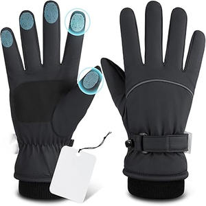 Guantes personalizables de Invierno para mujer de alta calidad OEM piel de oveja PU forrado al aire libre a prueba de viento guantes de moda subidos por Dress Sports - Product Image 1