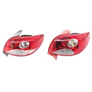 Convient pour Peugeot <span class=keywords><strong>207</strong></span> boîtier de feux arrière couvercle de feu arrière feu de freinage feu de brouillard arrière - Product Image 5