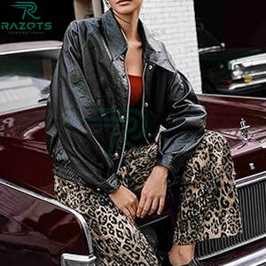 Manteau moto en cuir denim imperméable coupe slim tendance pour femme avec logo uni et rembourrage en coton - Product Image 3