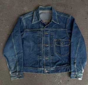 Veste en jean vintage personnalisable avec décoration de boutons délavés à l'acide, impression de logo personnalisée pour l'hiver et le printemps - Product Image 2