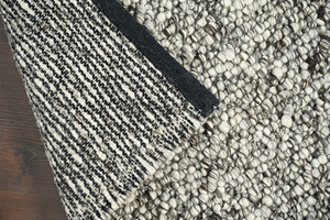 Cozy Comfort Modern Handmade <b>Wool</b> Rug Artisan-<b>Crafted</b> Bohemian Style with Plush Geometric Pattern for Home Use - Product Image 3