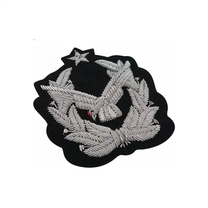 Insignias de alambre de lingotes de oro y plata bordados a mano al por mayor a medida - Product Image 2