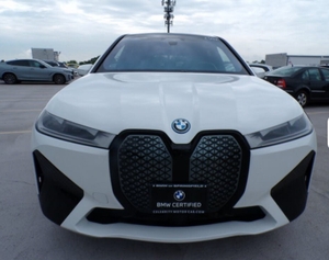 Nuevo BMW X5 XDrive50 AWD 2024, Asientos de Cuero Eléctricos, Volante a la Izquierda, Libre de Impuestos, Usado en Excelentes Condiciones - Product Image 4