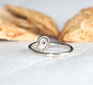 Anillo de howlita de mármol natural en plata de ley 925 hecho a mano, joyería de piedras preciosas blancas, regalo para ella - Product Image 3