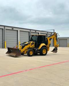 Retroexcavadora Usada CAT420F2 Modelo 2022, Carga Nominal de 9 Toneladas, Motor Kawasaki, Caja de Cambios, Potencia de 92KW, 50,000 Horas, Calidad Excelente - Product Image 2