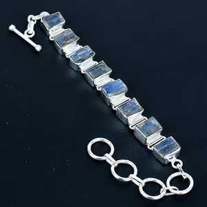 Bracelet artisanal en argent sterling 925 avec kyanite brute, style vintage bohème hippie, serti clos, pierre naturelle, bijoux fins Art Palace - Product Image 1