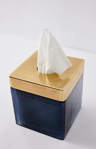 Boîte à mouchoirs en métal de qualité supérieure avec support blanc, design écologique et moderne pour restaurant, hôtel, usage domestique - Prix bas - Product Image 6