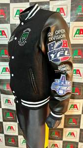 Veste universitaire lourde en laine OEM Jet Black Shine Broderie col montant Design personnalisé 226 Grand prix pour le nouveau blouson bombardier haut - Product Image 3