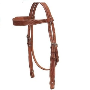 ผ้าคลุมหัวหนังวัวอาร์เจนติน่าลายม้าพร้อมตะกร้าสานเครื่องมือ - Product Image 1