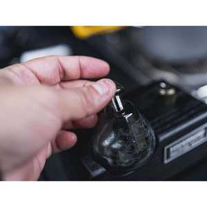 Difusor de Aromas Recargable por USB, Nebulizador de 100 ml de Capacidad, Difusor de Aceites Esenciales de Metal y Plástico para Hoteles, Función sin Agua, EE. UU. - Product Image 1