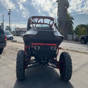 Powersports Villain SX10 S 2024 Blanco Rojo Usado 30 horas 80 millas - Product Image 1