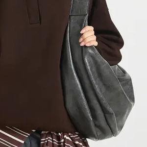 Sudadera de Algodón para Mujer con Mangas Largas para Compradores al por Mayor, Diseño de Alta Calidad con Tela Suave y Cuello Camisero - Product Image 4