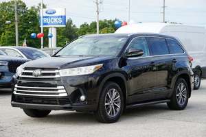 Usado 2018 Toyo-ta Highlander XLE AWD - Product Image 2