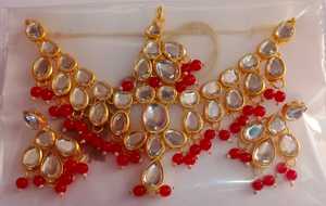 Ensemble de bijoux de mode AD glamour Superbe collier et boucles d'oreilles de mariée indienne Combo pour les fêtes occasions traditionnelles en laiton - Product Image 3