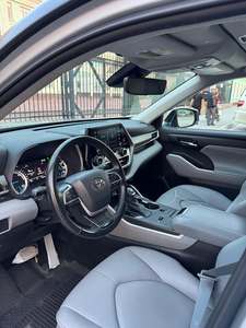 โตโยต้า ไฮแลนเดอร์ ไฮบริด XLE ปี 2022 ตัวท็อป ครบอุปกรณ์ - Product Image 4