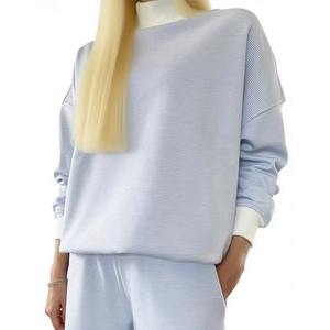 เสื้อสเวตเตอร์คอตตอนแบบสวมหัวทรงหลวมเปิดไหล่ผ้าฟลีซผ้าฝ้ายเนื้อนุ่มออกแบบได้ตามต้องการ - Product Image 1