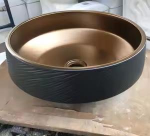 Évier en cuivre de luxe Surface brillante polie Pièce de déclaration d'artisanat de haute qualité pour les maisons élégantes - Product Image 4