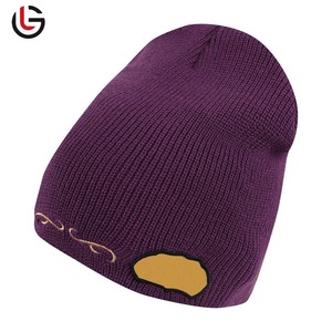 หมวกบีนนี่ใส่ได้ทั้งชายและหญิงสำหรับใส่ได้ทั้งชายและหญิงหมวกไหมพรมผ้าแจ็คการ์ดให้ความอบอุ่น100% โลโก้ได้ - Product Image 1