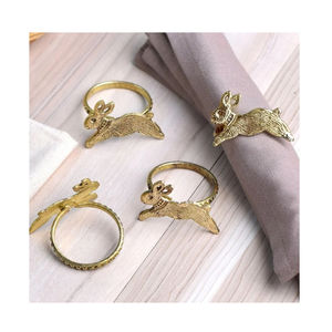 Anneau de serviette décoratif de table de conception classique porte-serviettes en or parfait pour la table de dîner et l'organisateur de mouchoirs d'occasions spéciales - Product Image 1