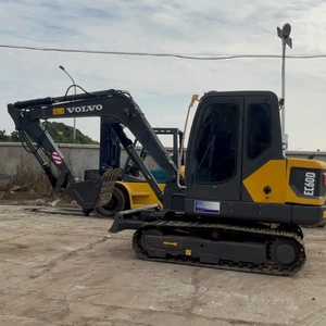 Excavadora Volvo EC60D Usada en Venta, con Sistema Hidráulico Robusto y Precio Competitivo, Maquinaria para Movimiento de Tierras en Stock - Product Image 2