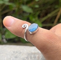 Bague élégante en labradorite, faite à la main en argent sterling, ajustable, style bohème, pierre de naissance, taille personnalisée, cadeau chrétien pour elle
