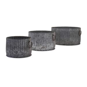 Premium Galvanized <b>Metal</b> <b>Planters</b> Handmade with Unique Shapes Ideal for Balcony Garden and Home Decoration Durable <b>Outdoor</b> Pots - Product Image 4