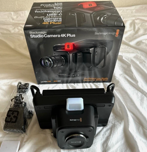 Caméra Micro Studio 4K G2 de Blackmagic Design - Product Image 1