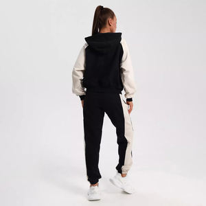 LogoM898 personnalisé vente en gros vêtements de sport survêtement femmes ensemble de pantalons de sport survêtement femmes survêtement sport personnalisé - Product Image 3