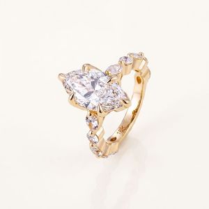 AMBER JEWELS Anillo de Compromiso Unisex de Plata 925 con Moissanita Corte Marquesa, Engaste Pavé, Estilo Clásico - Product Image 1