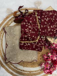 India superventas de seda suave impresionante elegante Ropa Étnica Look Saree más de moda exportación última blusa exclusiva ropa de fiesta nupcial - Product Image 5