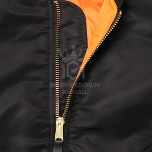 เสื้อแจ็กเก็ตบอมเบอร์สำหรับผู้ชายเสื้อแจ็กเก็ตบอมเบอร์แบบเย็บปะติด - Product Image 6