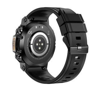 Reloj Inteligente AK61 con Pantalla IPS de 1.39 Pulgadas, Resistente al Agua IP68, Monitor de Frecuencia Cardíaca y Oxígeno en Sangre, Llamadas por Bluetooth, 100 Modos Deportivos - Product Image 3