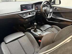 BMW Série 1 d'occasion, conduite à gauche/droite - Product Image 3