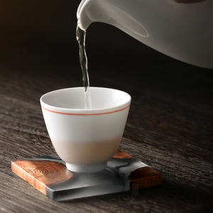 Dessous de verre moderne en bois et résine époxy marbre Meilleur prix Fabrication de vaisselle de table en Inde pour la cuisine - Product Image 5