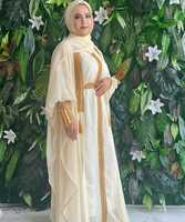 Abaya marocaine de luxe, ensemble 4 pièces avec hijab assorti, design traditionnel marocain allié aux tendances modernes de Dubaï
