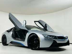 รถยนต์ BMW i8 Coupe AWD ปี 2016 / มีจำหน่ายพร้อมขาย ไมล์น้อย เครื่องยนต์เบนซิน รถใช้งานน้อย สภาพดี ไม่มีอุบัติเหตุ ขายดี พวงมาลัยซ้าย - Product Image 4