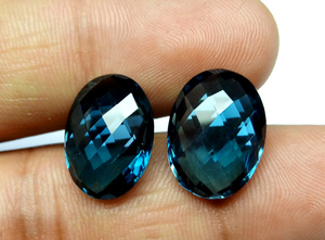 Fantastique London Blue Topaz Gemstone Briolette Oval Cut Blue Topaz Gems Facettes Deep Blue Topaz Stone pour la fabrication de bijoux - Product Image 5
