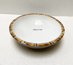 Elegante Tazón Redondo de Madera Esmaltada Estilo Americano para Servir Ensaladas, Ecológico, con Logotipo Personalizado para Uso en el Hogar, Hoteles y Restaurantes - Product Image 5