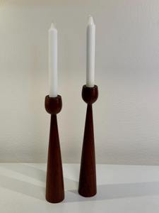 Bougeoir en bois de qualité supérieure pour décorations de maison et d'hôtel Bougeoir à piliers coniques en bois pur dans un design votif personnalisé - Product Image 2